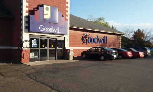 Menomonie Goodwill Retail Store and Training Center Menomonie