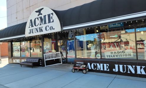ACME JUNK Co.