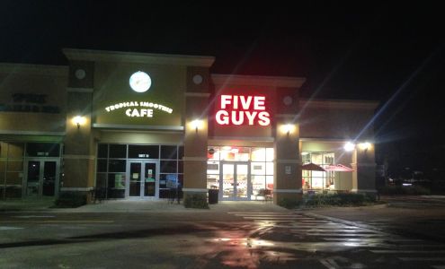 Gateway Shoppes North Bay