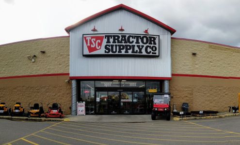 Tractor Supply Sanford