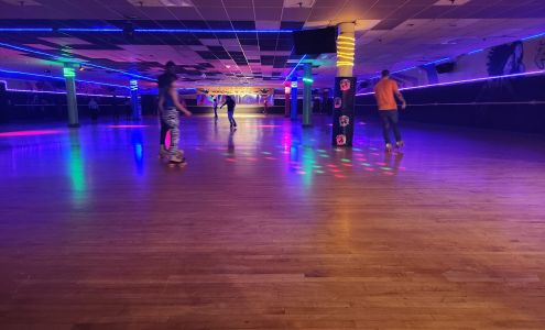 Chez Vous Roller Skating Rink Dorchester Center