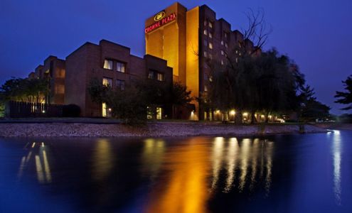 Crowne Plaza Columbus North- Worthington, an IHG Hotel