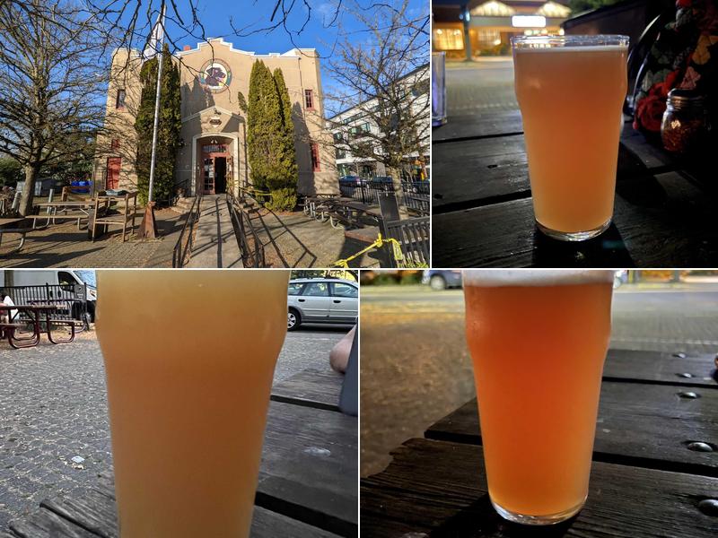 Lucky Labrador Public House