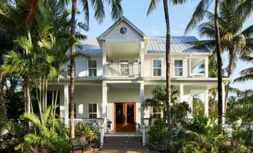 Parrot Key Hotel & Villas