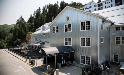 Holiday Inn Resort Deadwood Mountain Grand, an IHG Hotel