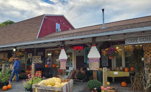 Hager's Farm Market Shelburne Falls