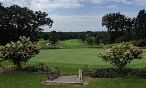 Lake Michigan Hills Golf Club