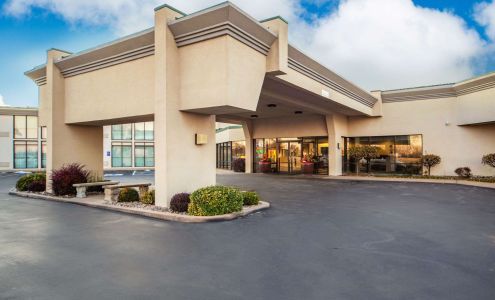 Quality Inn and Conference Center I-80 Grand Island