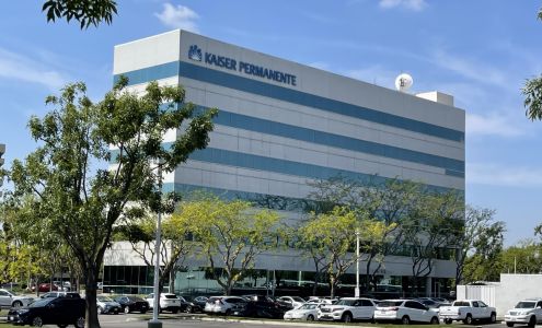 Kaiser Permanente Discovery Plaza Medical and Administrative Offices