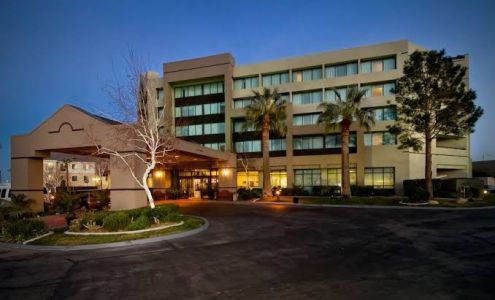 Holiday Inn Palmdale-Lancaster, an IHG Hotel
