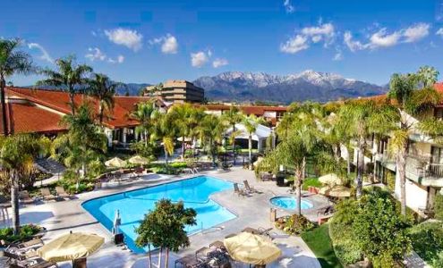 DoubleTree by Hilton Hotel Ontario Airport