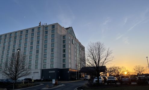 Embassy Suites by Hilton Chicago Lombard Oak Brook