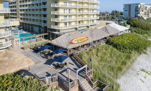 Crowne Plaza Melbourne-Oceanfront, an IHG Hotel