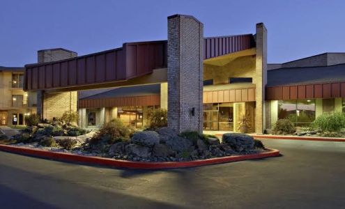 Red Lion Hotel Pasco Airport & Conference Center