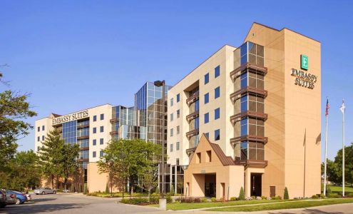 Embassy Suites by Hilton St. Louis Airport