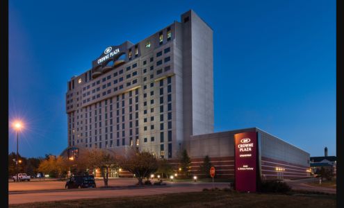 Crowne Plaza Springfield - Convention Ctr, an IHG Hotel