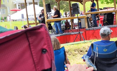 Hoffer's Ligonier Valley Packing