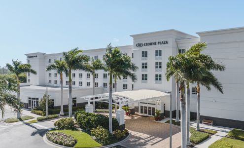 Crowne Plaza Ft. Myers Gulf Coast, an IHG Hotel