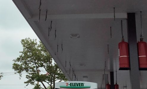 7-Eleven