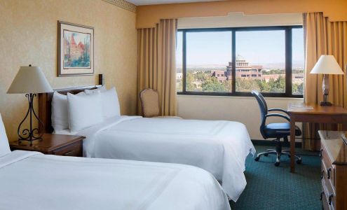 Albuquerque Marriott Pyramid North