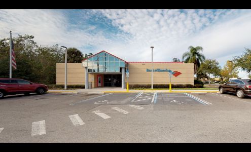 Bank of America (with Drive-thru ATM)