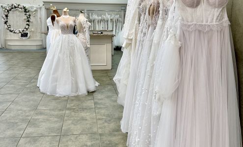 d'Anelli Bridal & Special Occasion