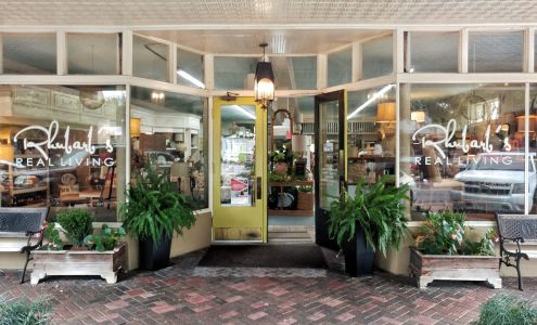 Rhubarb's Real Living