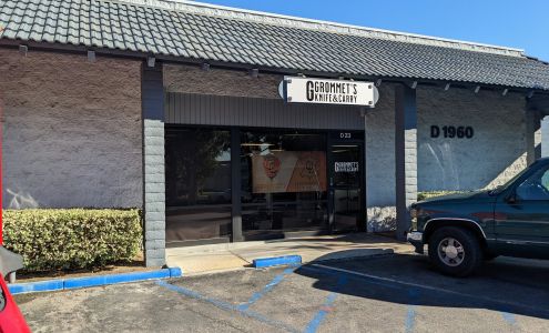 Grommet's Knife & Carry