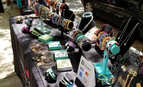 LGE CLOTHING COMPANY