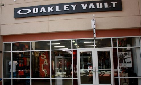 Oakley Vault