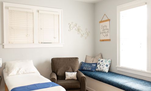 Little Peek Boutique