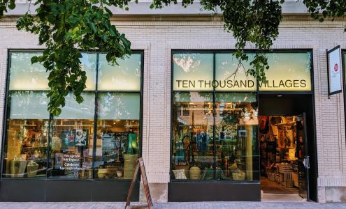Ten Thousand Villages, Iowa City
