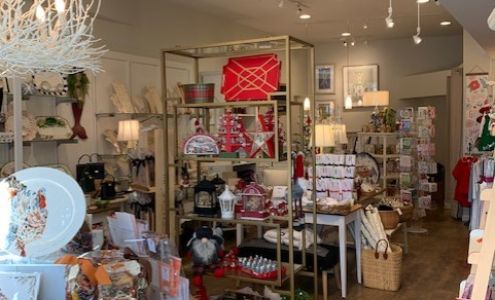 Wellesley Holiday Boutique