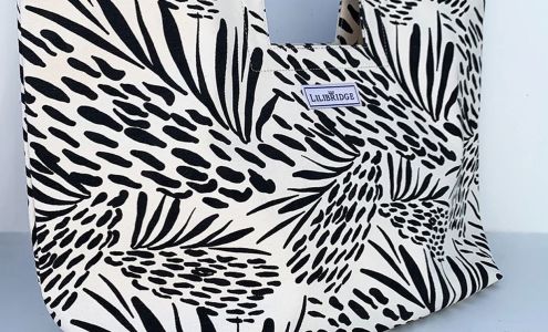 Helen Thomas Simply Smashing