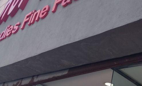 Hot Point International Fashions