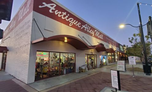 Antique Alley Mall
