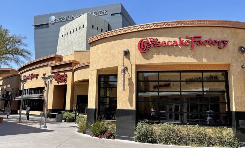 Las Vegas North Premium Outlets