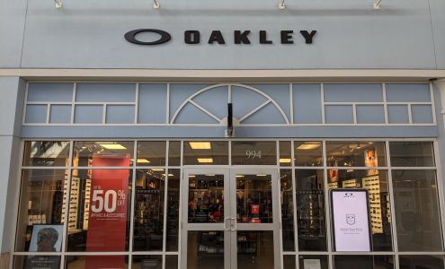 Oakley Vault