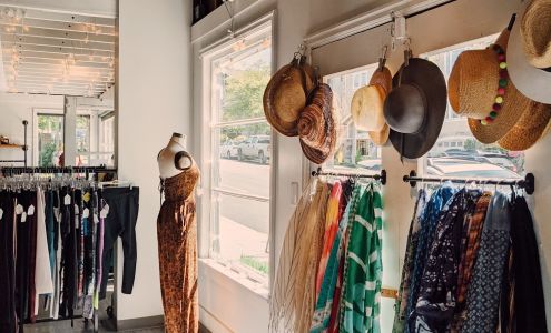 Anchor Chic Consignment