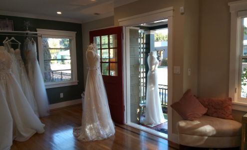 Nouvelle Vogue | Bridal Boutique near San Francisco Bay Area