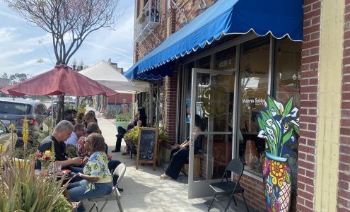 TONALLI STUDIO/Colibri Boutiue