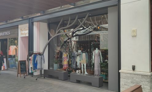 The Closet Trading Company