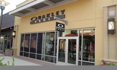 Oakley Vault