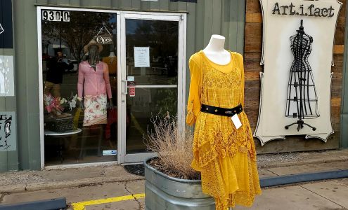 Art.i.fact Consignment Boutique