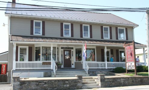 Country Gift & Thrift Shoppe