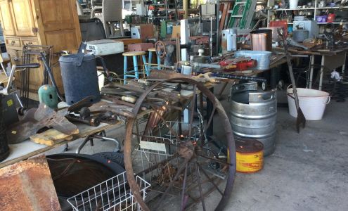 Ronny G's Pottery & More