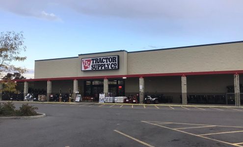 Tractor Supply Wilmington