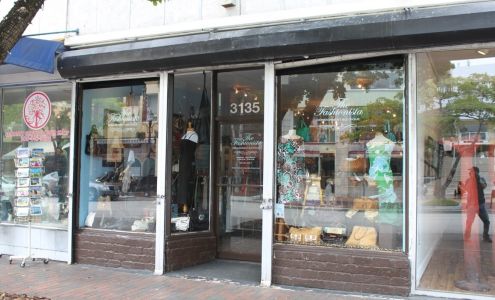 The Fashionista Consignment Boutique