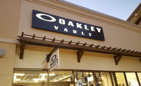 Oakley Vault