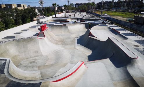 Vans Off The Wall Skatepark